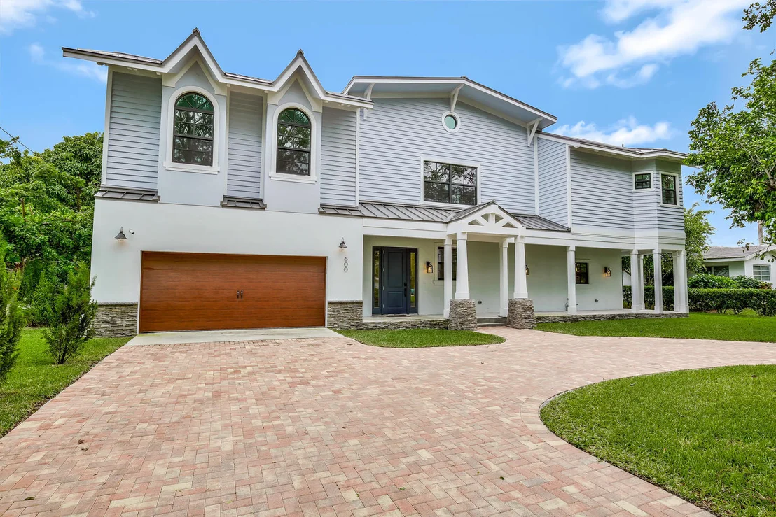 Photo of 600 Chapel Hill Boulevard