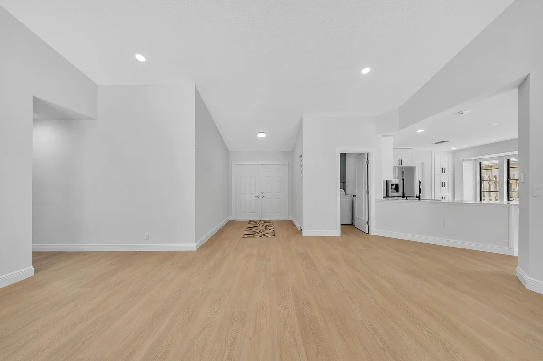 Photo of 9817 Majorca Place