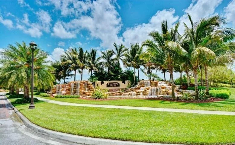 Photo of 8065 Pinnacle Pass Way