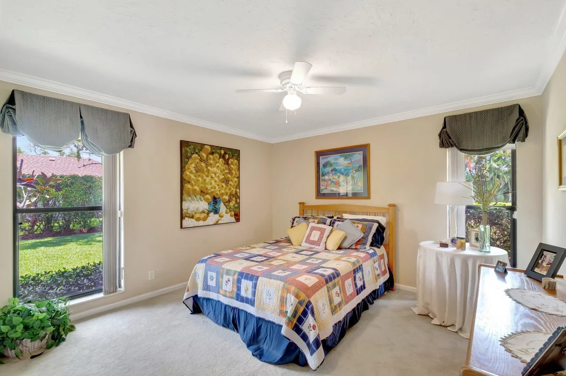 Photo of 15385 Cedar Bluff Place