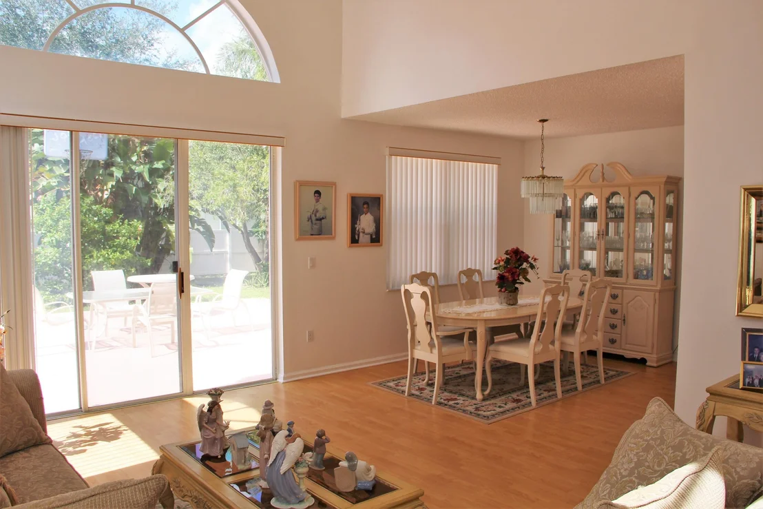 Photo of 2069 Cezanne Road