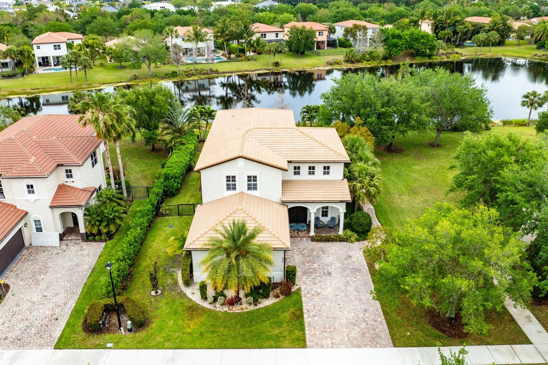 Photo of 135 Whale Cay Way