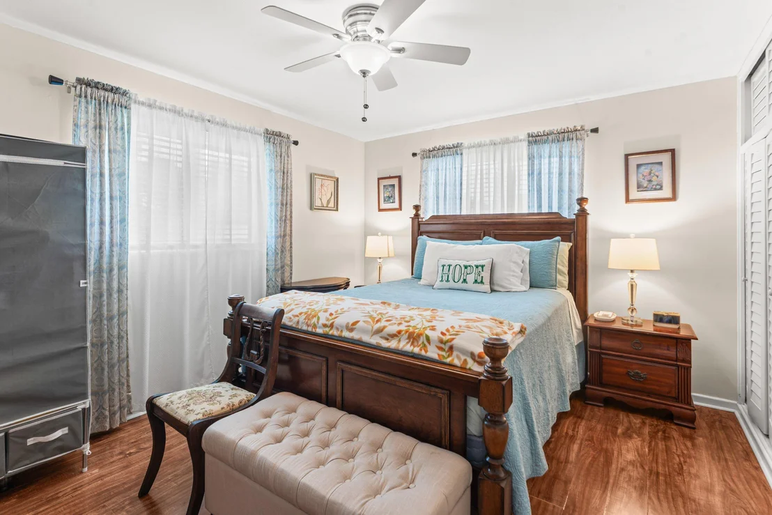 Photo of 245 Greenbriar Drive