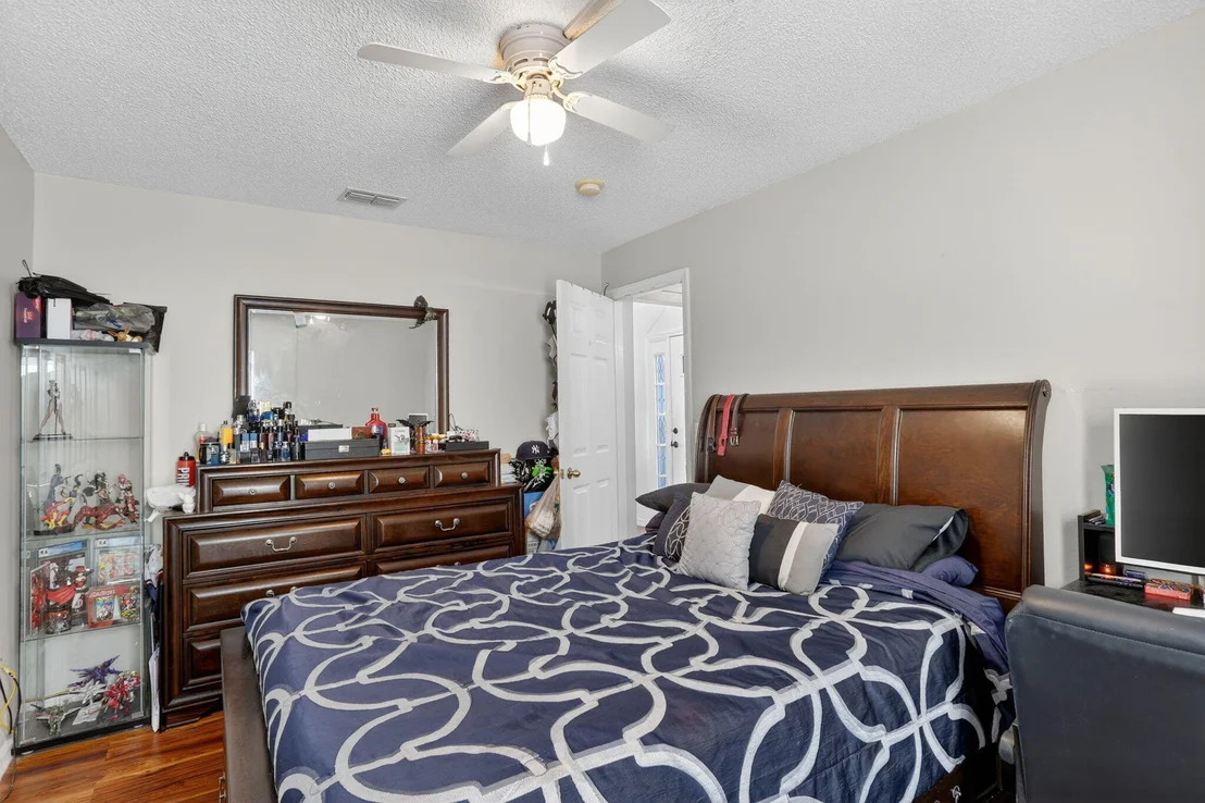 Photo of 844 Casterton Circle