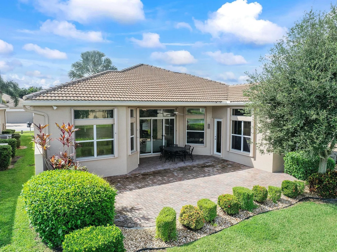 Photo of 9952 Bluefield Drive