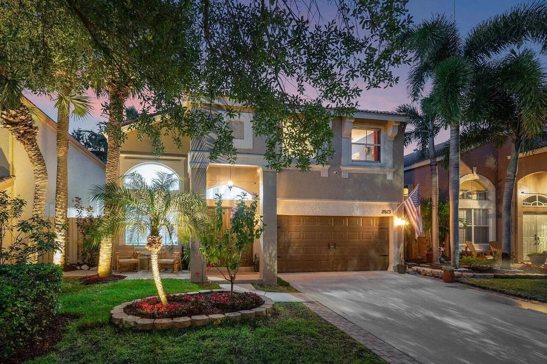 Photo of 7615 Oak Grove Circle