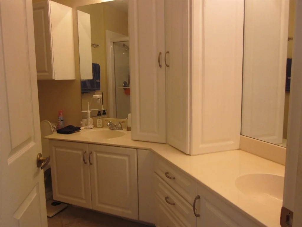 Photo of Unit 201 at 7941 Exeter Circle
