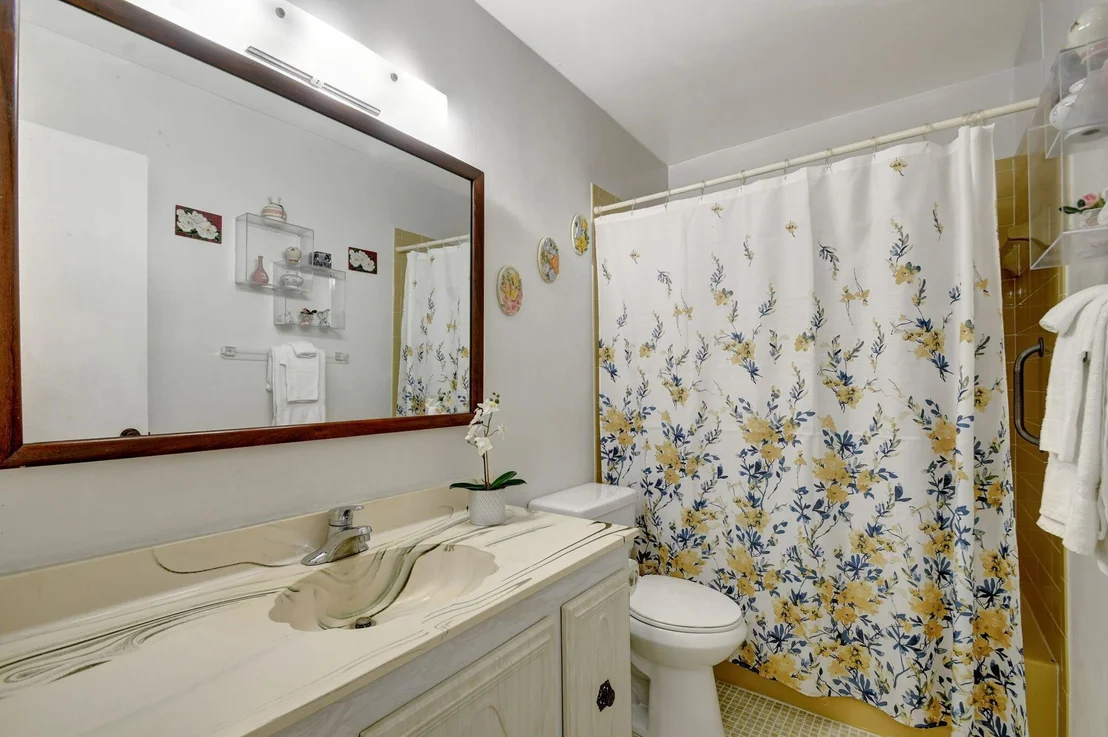 Photo of 273 Cape Cod Circle