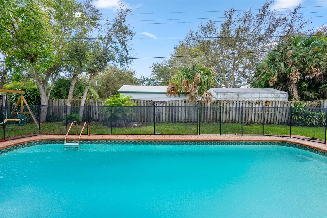 Photo of 16 Ridgewood Circle