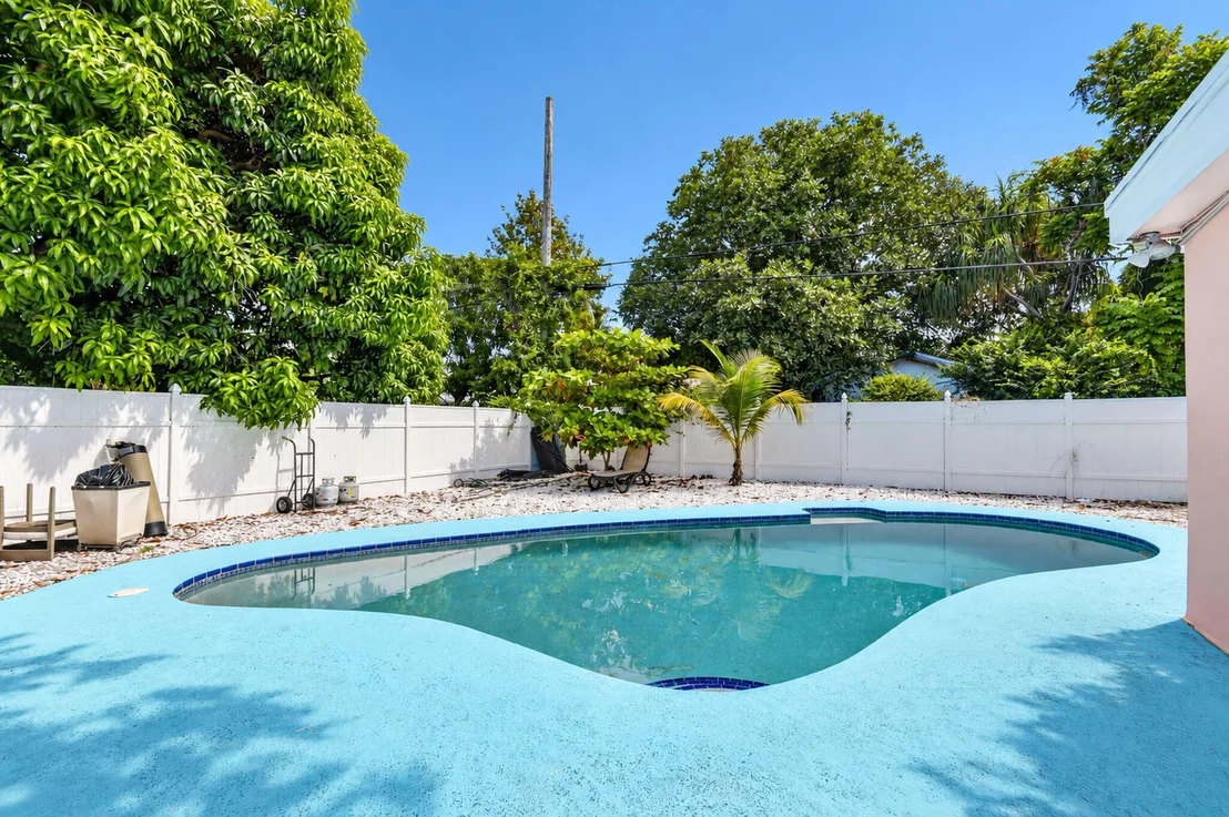 Photo of 1186 DREXEL Road