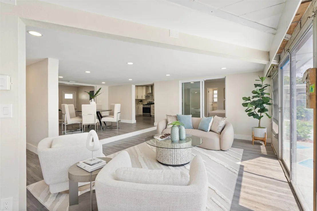 Photo of 420 SE 6th Avenue