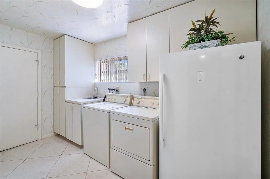 Photo of 5701 Mulberry Drive
