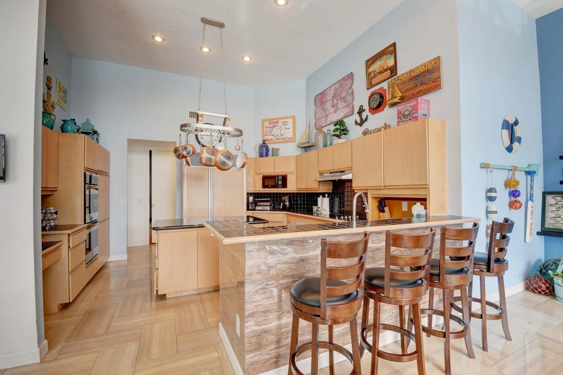 Photo of 17683 Sealakes Drive