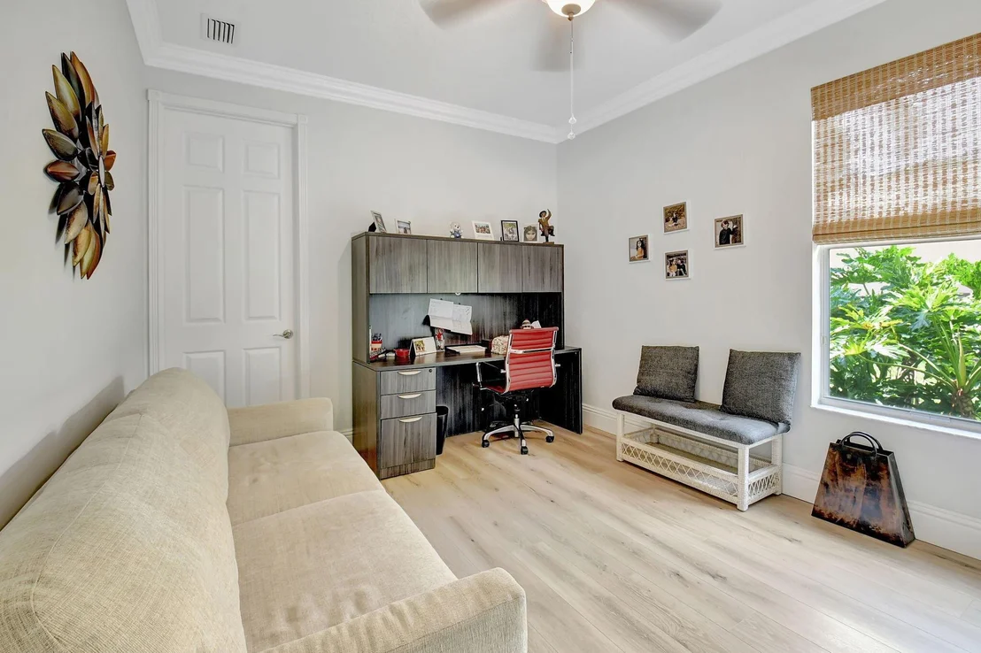 Photo of 7215 Great Falls Circle