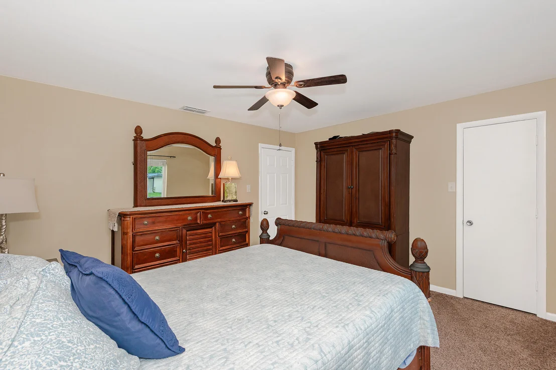 Photo of 6912 NW 5TH Place