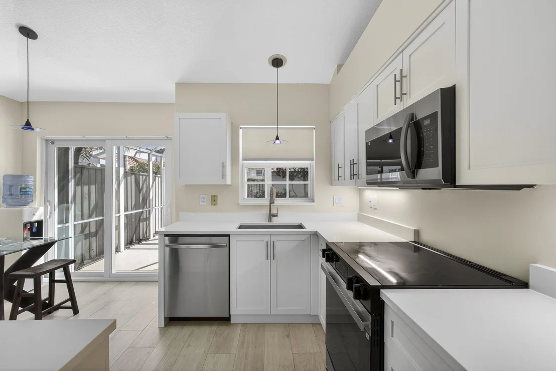 Photo of 152 Eagleton Court