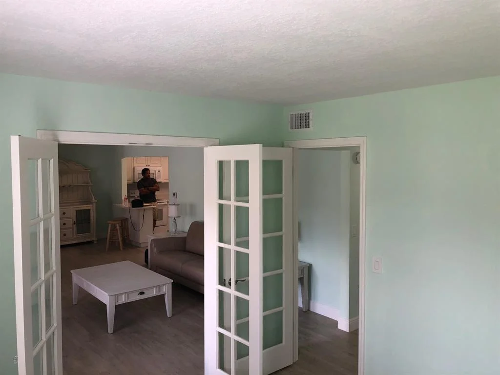 Photo of Unit D1 at 303 Pine Ridge Circle