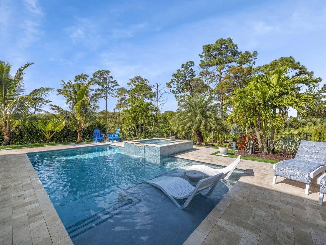 Photo of 708 SW Riverwatch Place