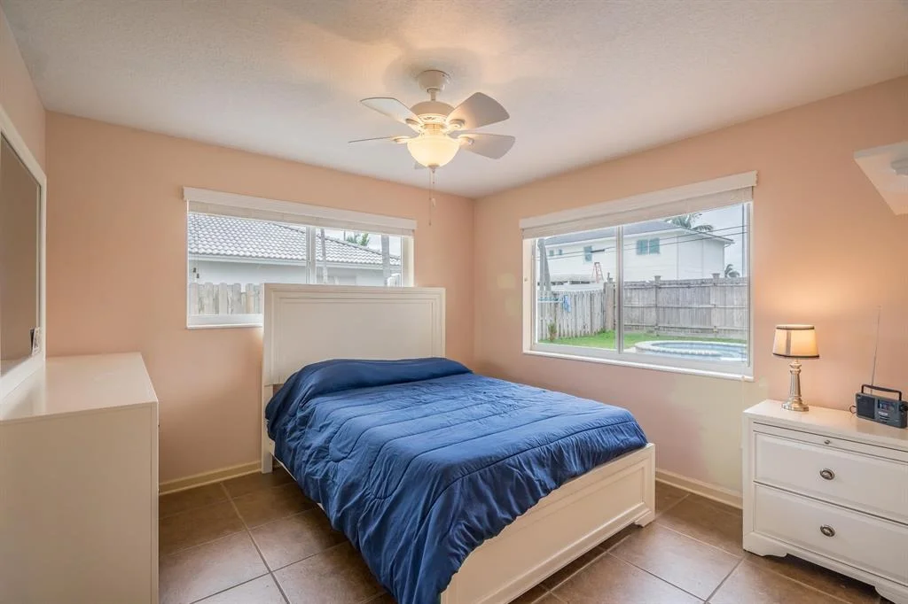 Photo of 2765 NE 4th Drive