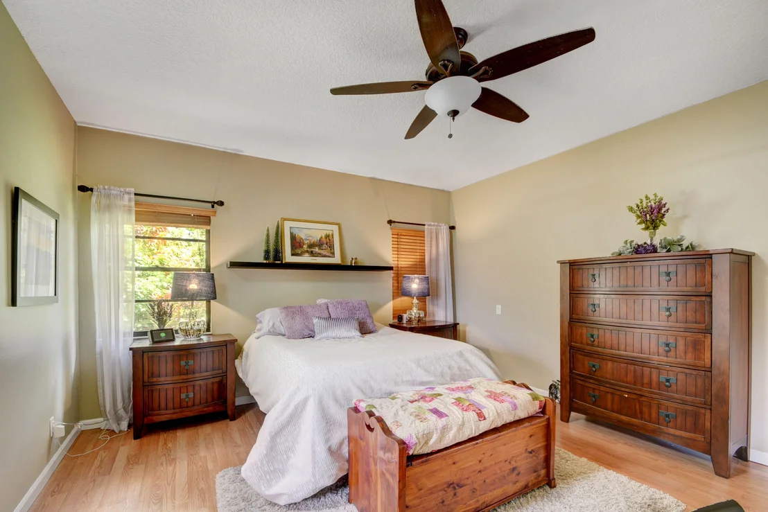Photo of 822 Daffodil Drive