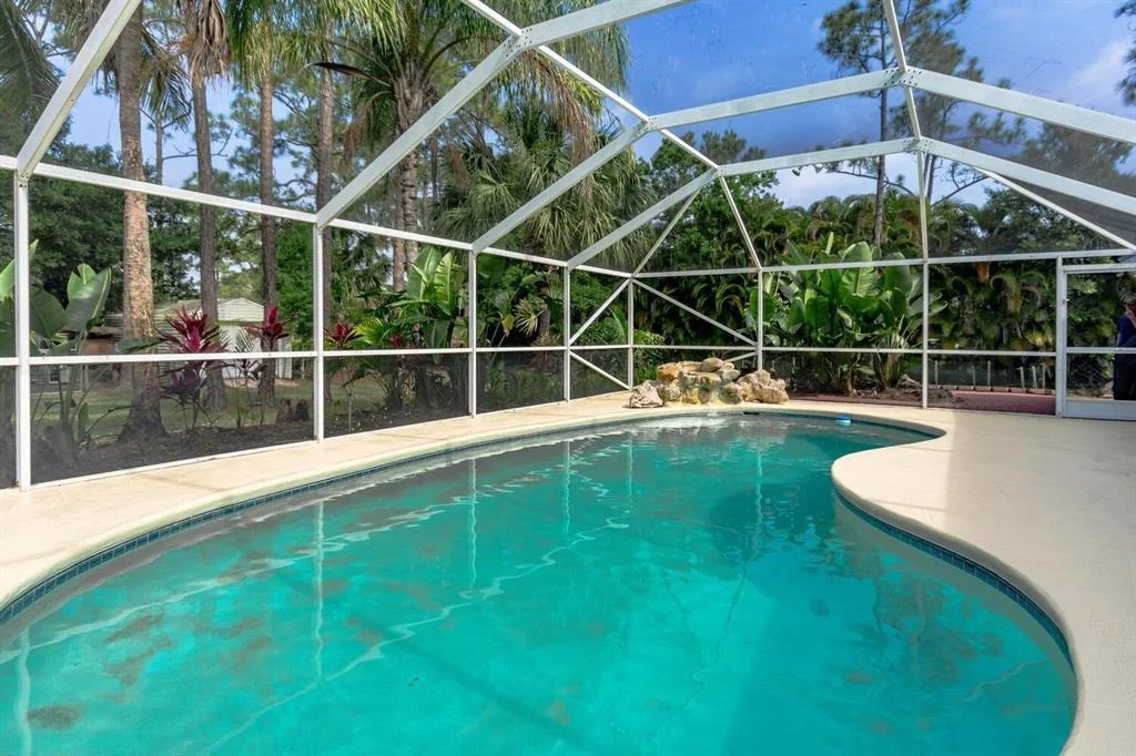 Photo of 17599 Alexander Run