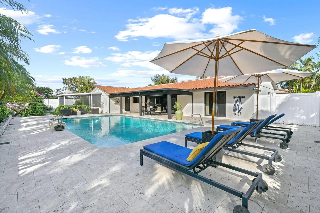 Photo of 1191 Dolphin Road