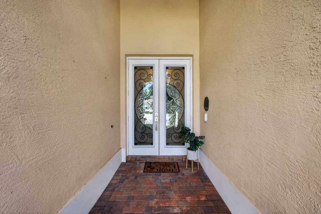 Photo of 8642 Plum Cay