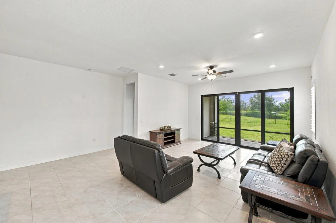 Photo of 19562 Weathervane Way