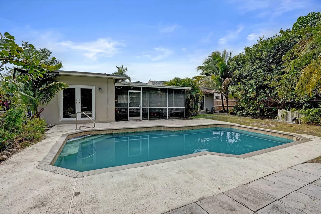 Photo of 108 Harvard Drive