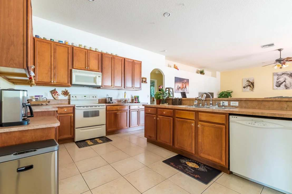Photo of 833 Cindy Drive