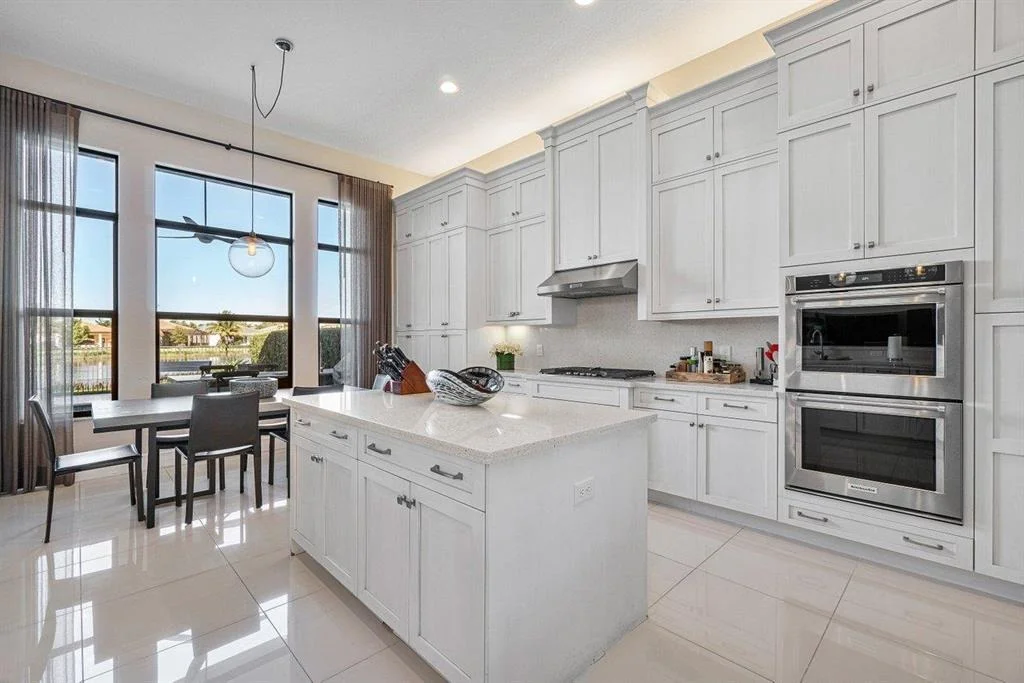 Photo of 16896 Pavilion Way