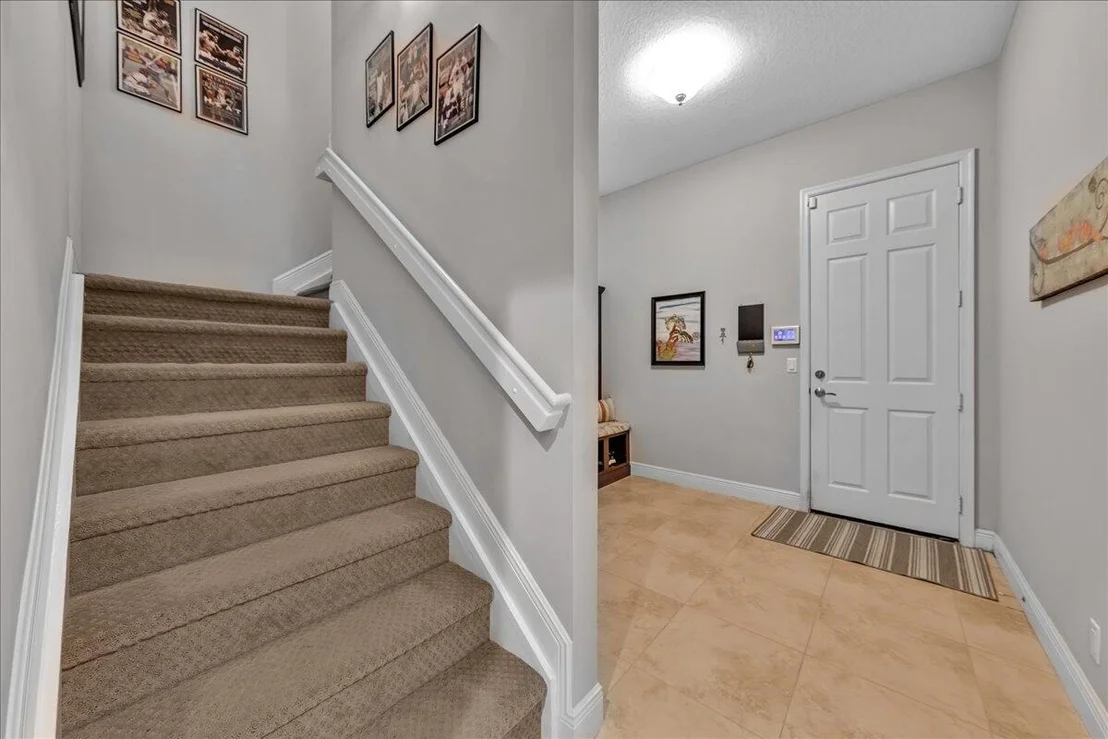 Photo of 378 Squire Drive