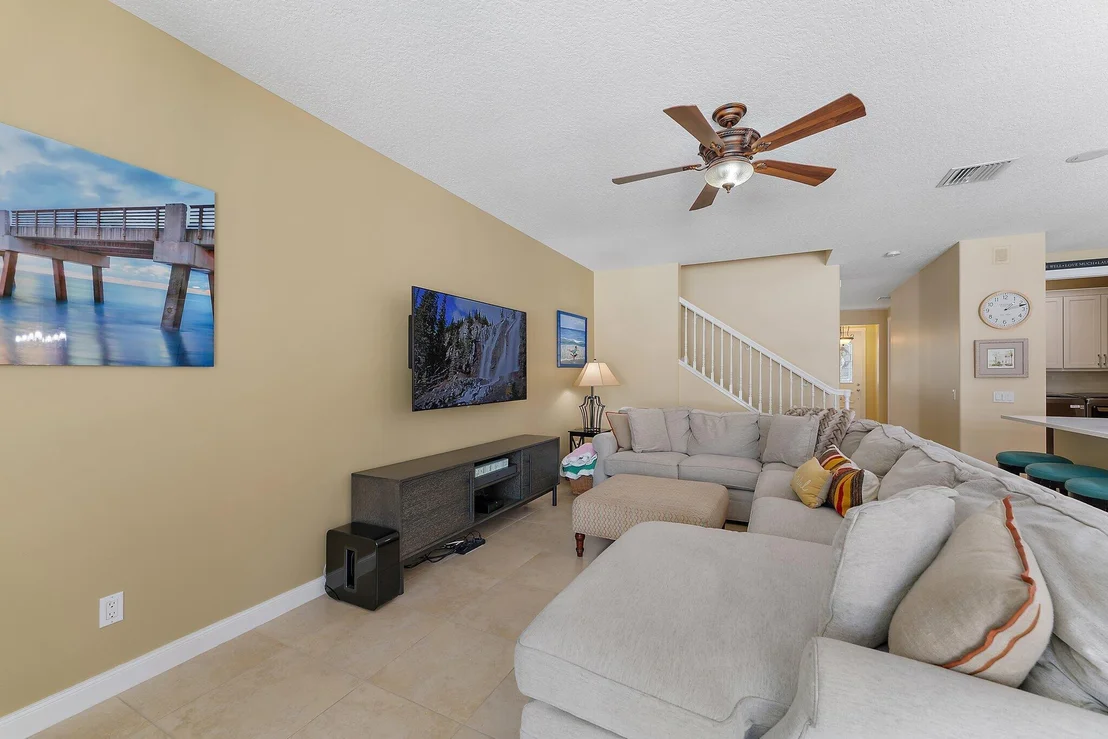 Photo of 1771 W Community Drive