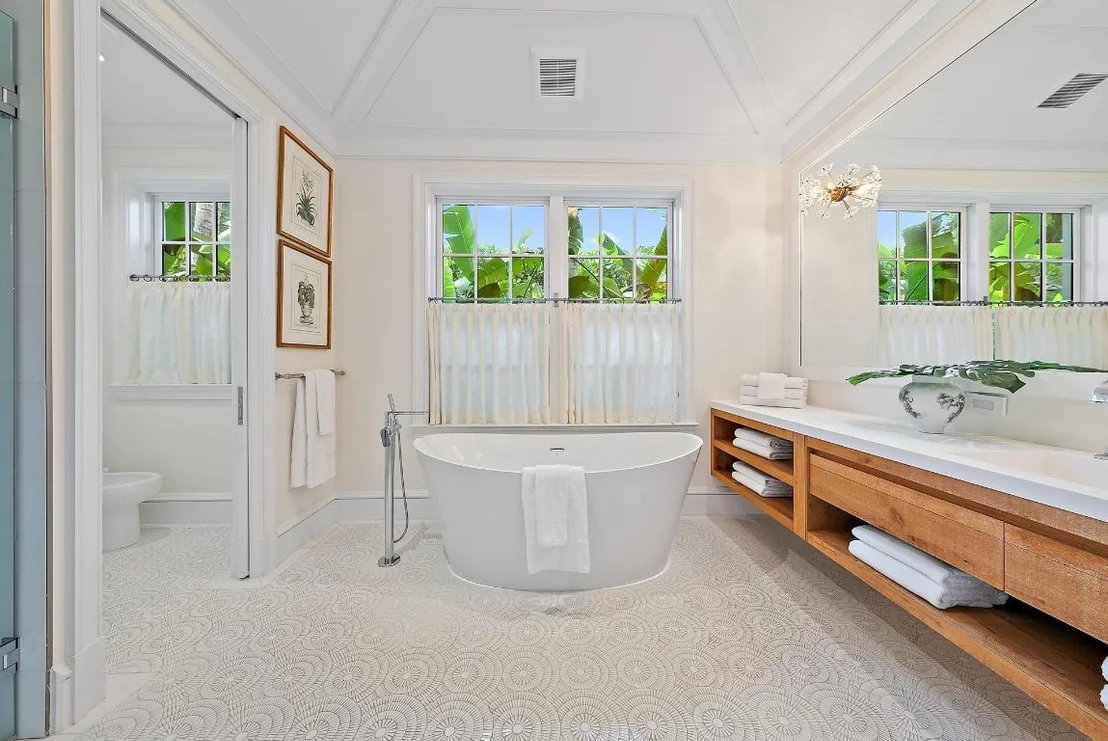 Photo of 216 Sandpiper Drive