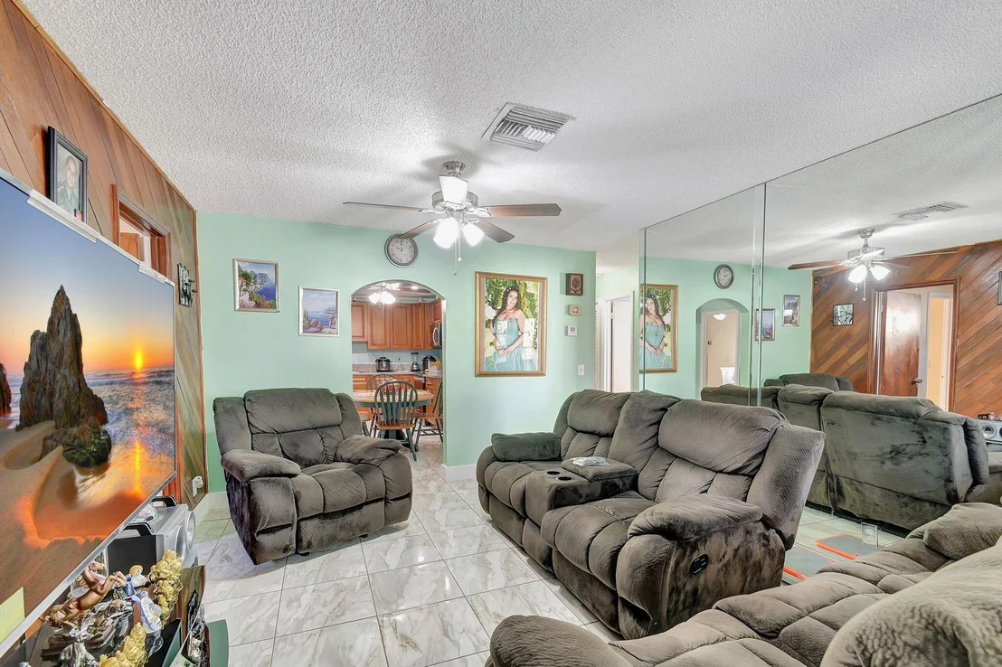 Photo of 148 Jackson Avenue