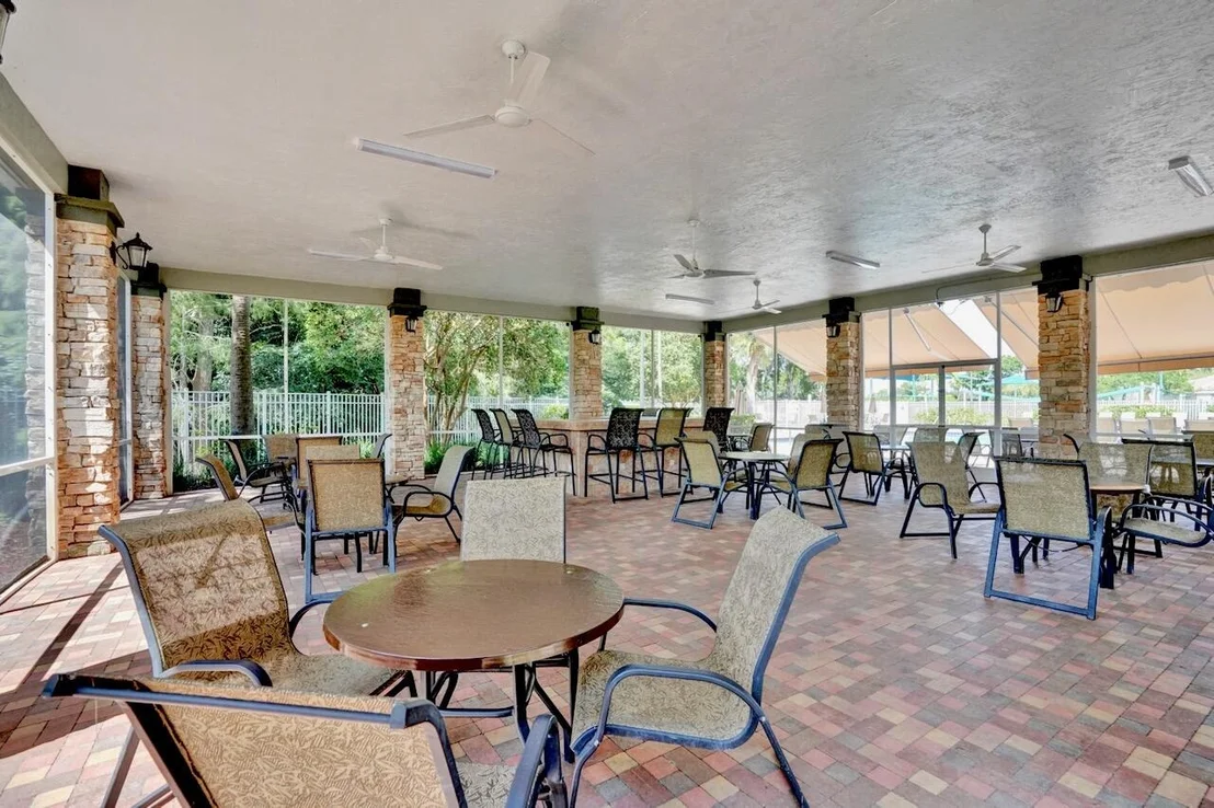 Photo of 7522 Oak Grove Circle