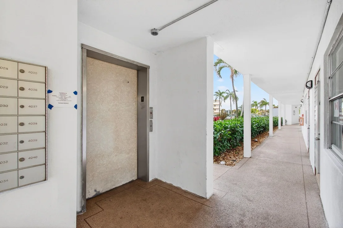 Photo of 2035 Cornwall B