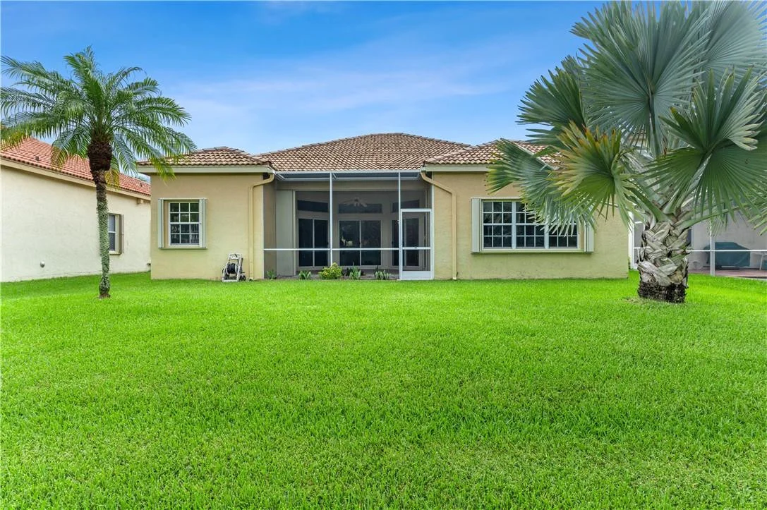 Photo of 4022 Pinewood Lane