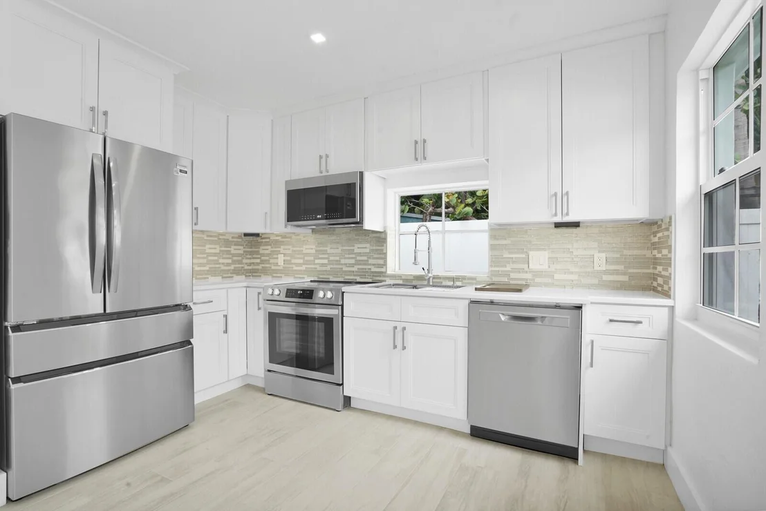 Photo of 826 Sunset Road