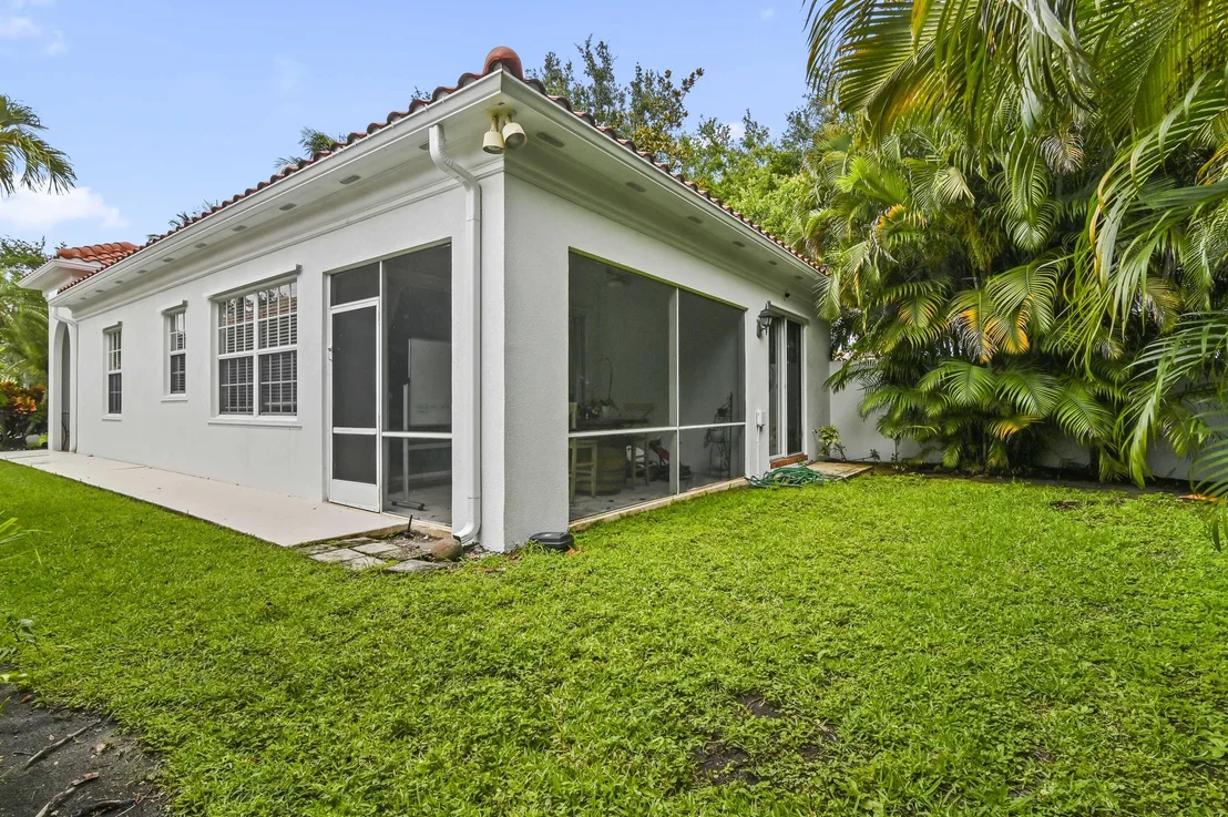 Photo of 4766 Valencia Drive
