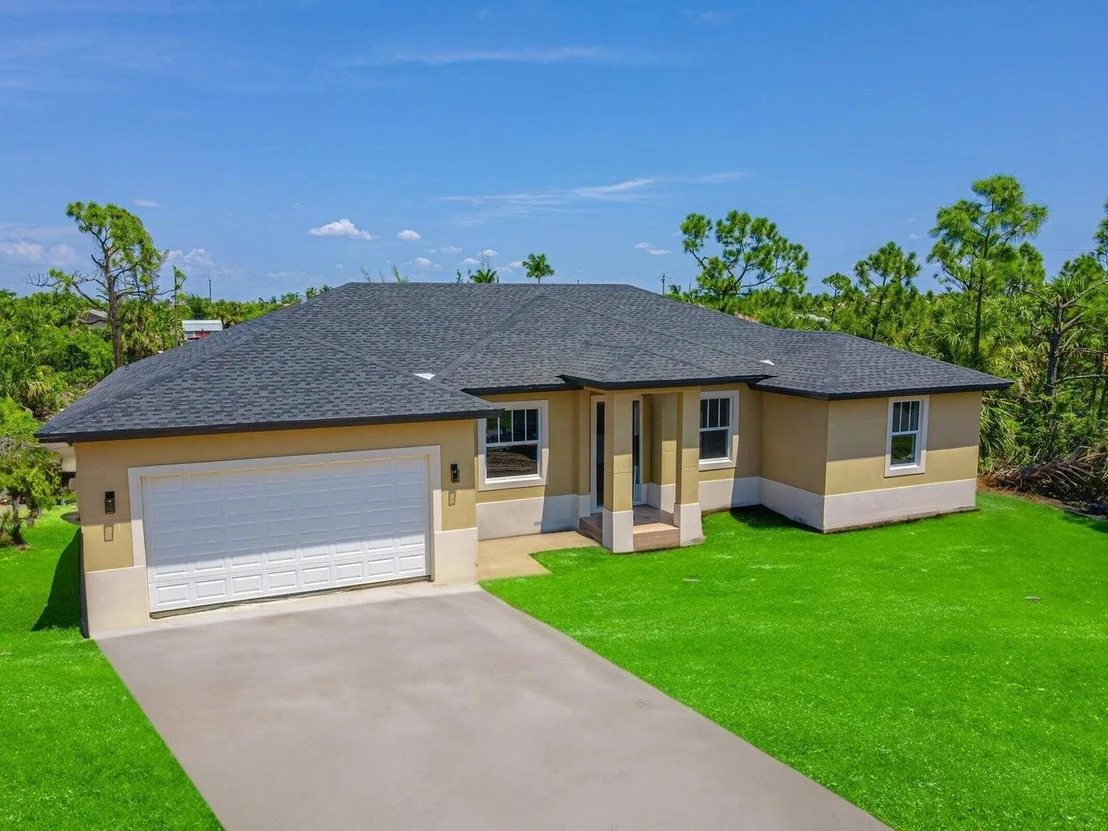 Photo of 15261 Brainbridge Circle