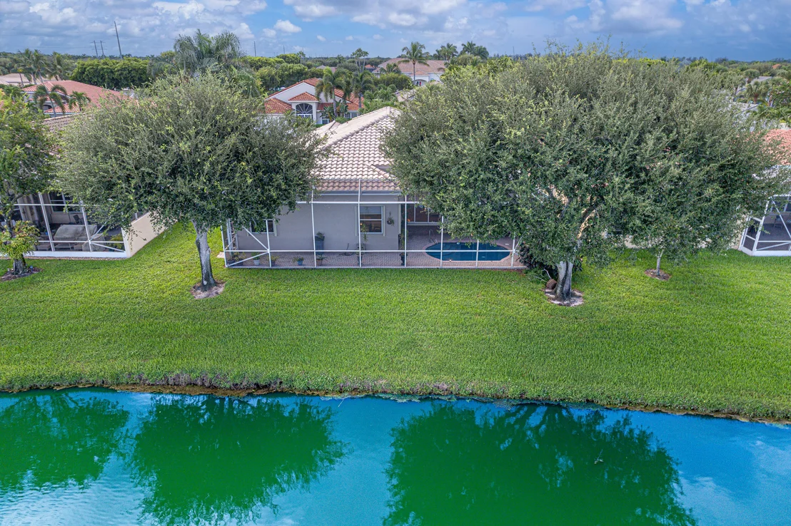 Photo of 9076 Taverna Way