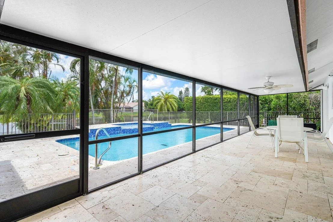 Photo of 9439 Sun Pointe Drive