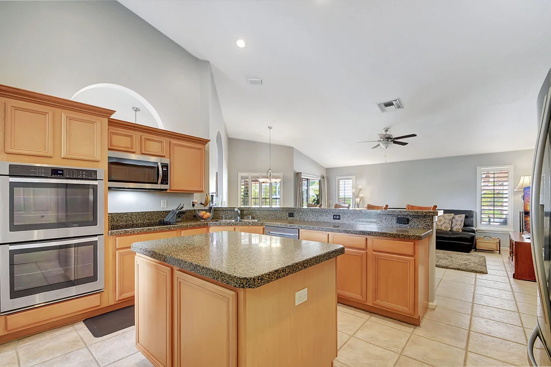 Photo of 15915 Edgefield Road
