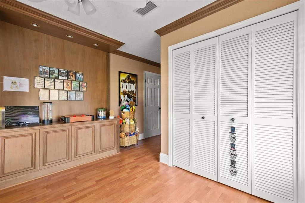 Photo of 18615 Anchor Drive