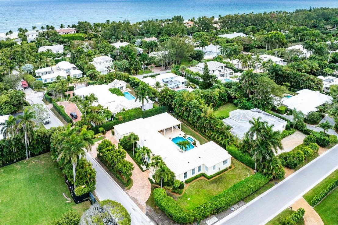 Photo of 450 Banyan Road