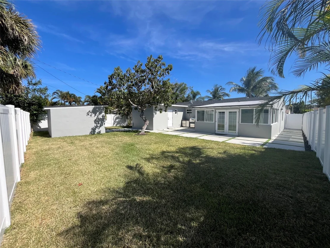 Photo of 355 Maddock Street
