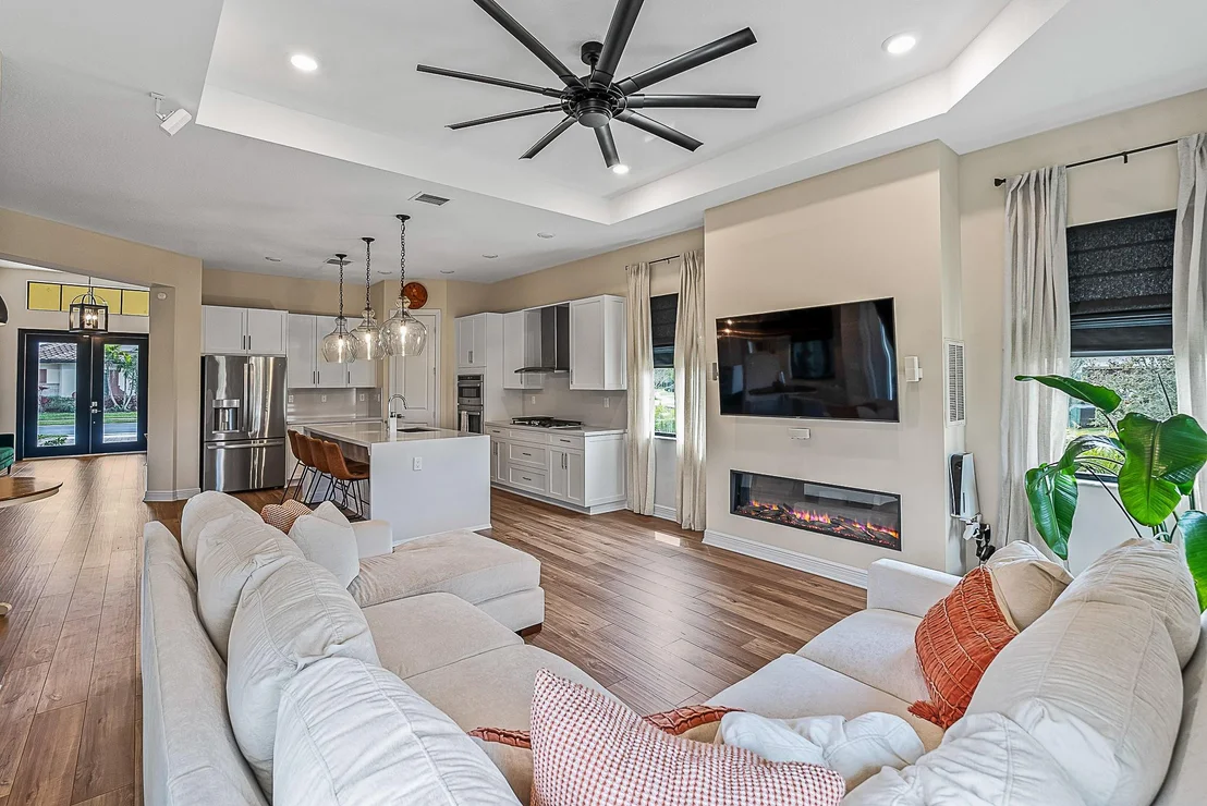 Photo of 9335 Bayside Circle
