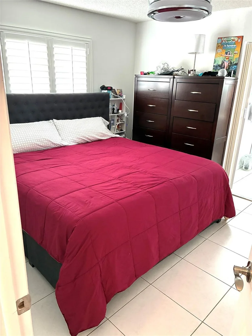 Photo of 320 S Golf Boulevard