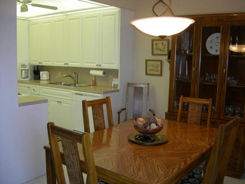 Photo of 4071 Exeter D